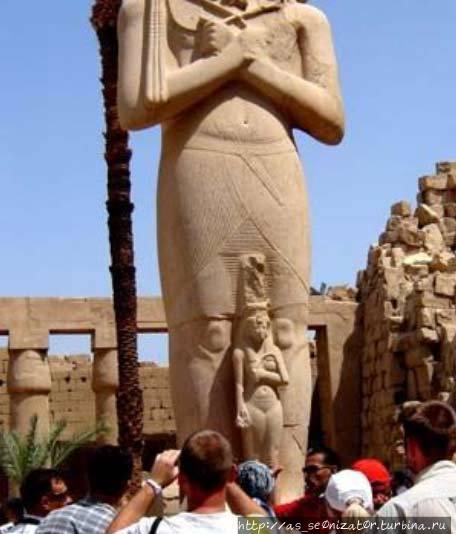 Жена фараона знает своё место ☺ Луксор, Египет