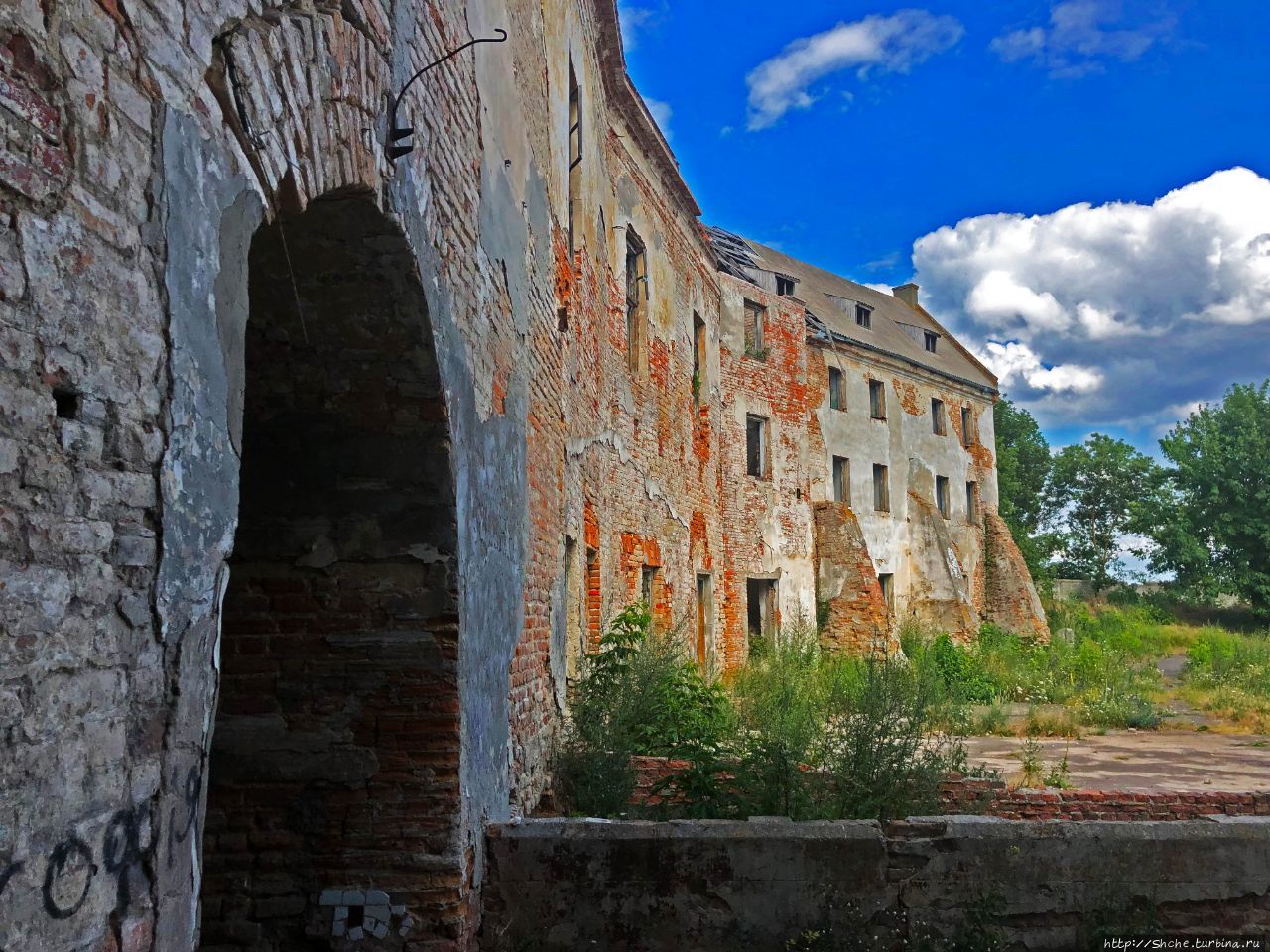 Клеваньский замок - мое открытие в Украине 2019