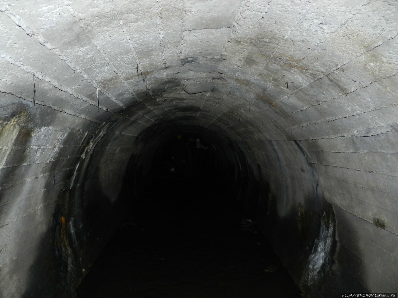 диггерство эстетика. подземная река неглинка. база диггеров сталкрафт. где найти диггера. диггеры спб метро.