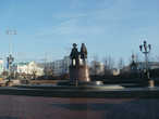 Памятник основателям города Василию Татищеву и Вильгельму де Геннину.