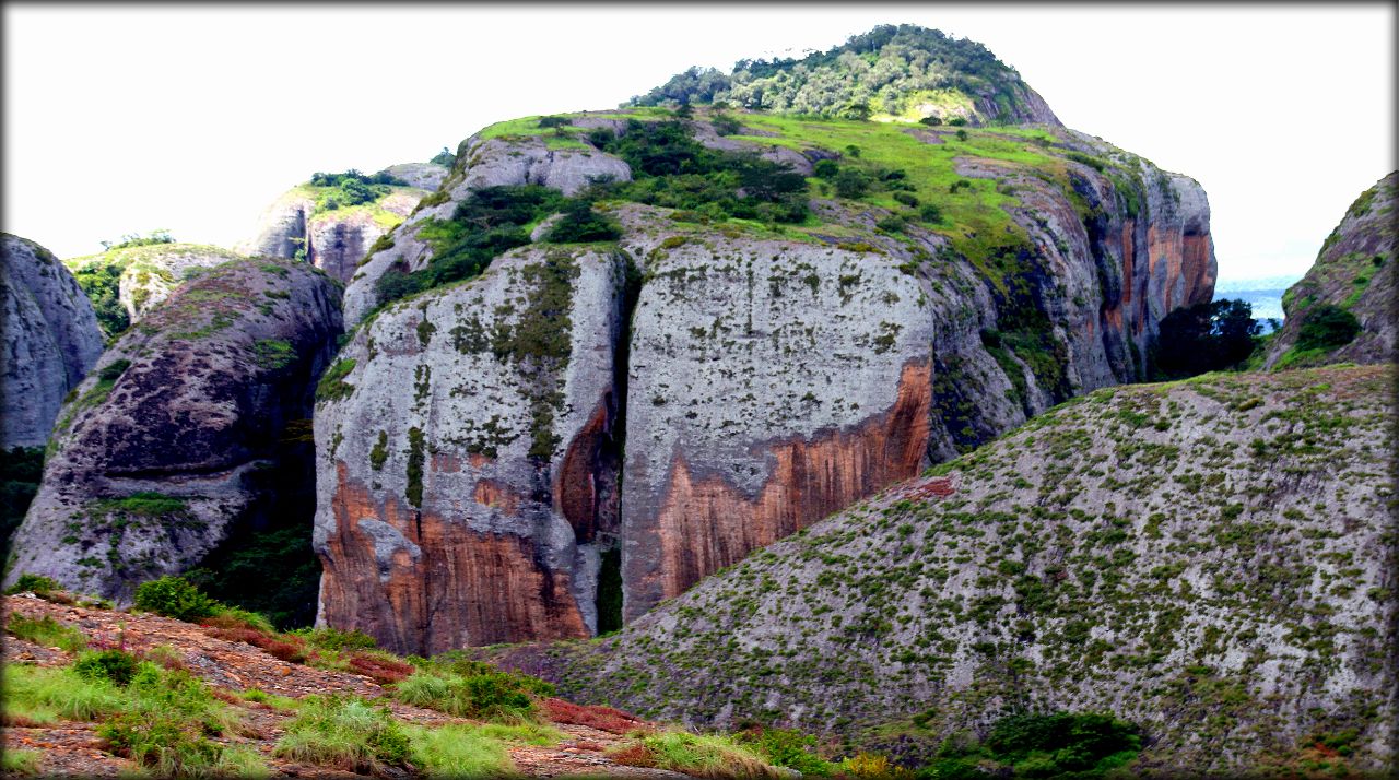 Неожиданная Ангола или загадочные камни Пунго-Андонго Пунго-Андонго, Ангола
