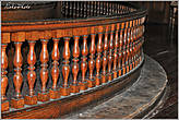 Удивляет долговечность деревянных деталей церкви...
*