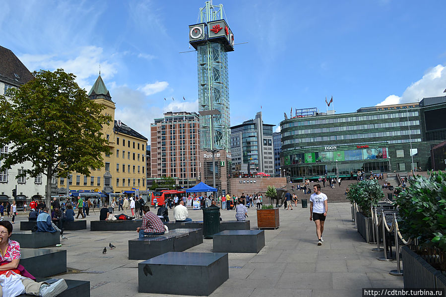 Привокзальная площадь.