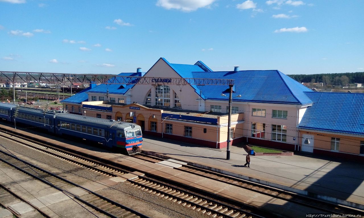 Вокзал города Столбцы. В межвоенное время пограничная станция Столбцы, Беларусь