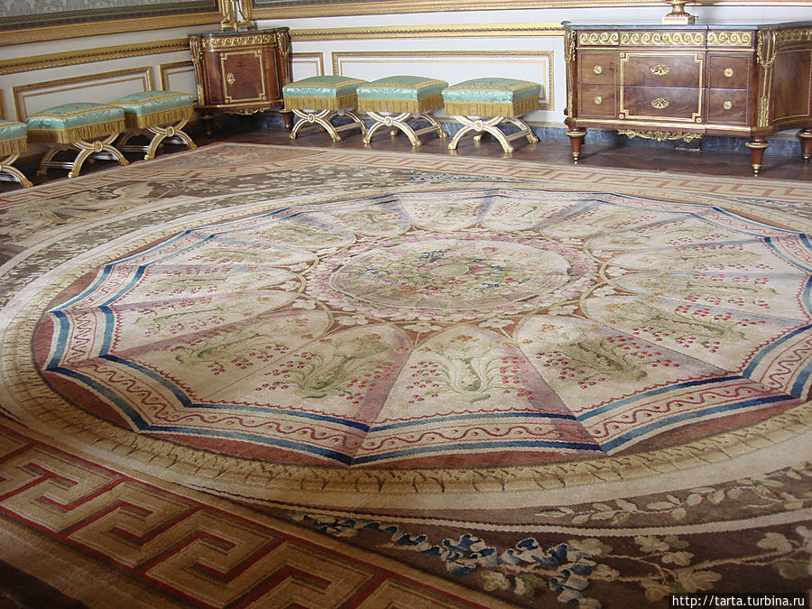 Ковры, по которым некогда ходила знать.