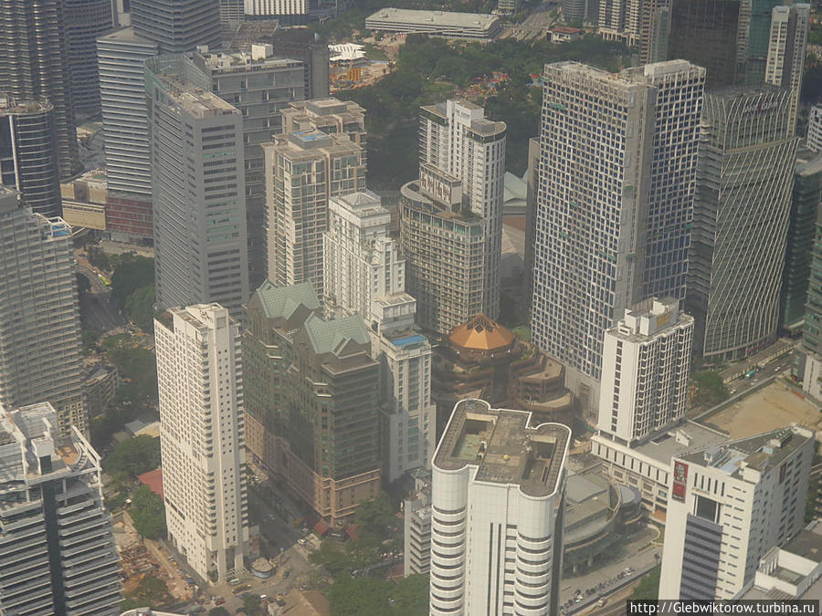 Куала-Лумпур. Башня Менара Куала-Лумпур, Малайзия