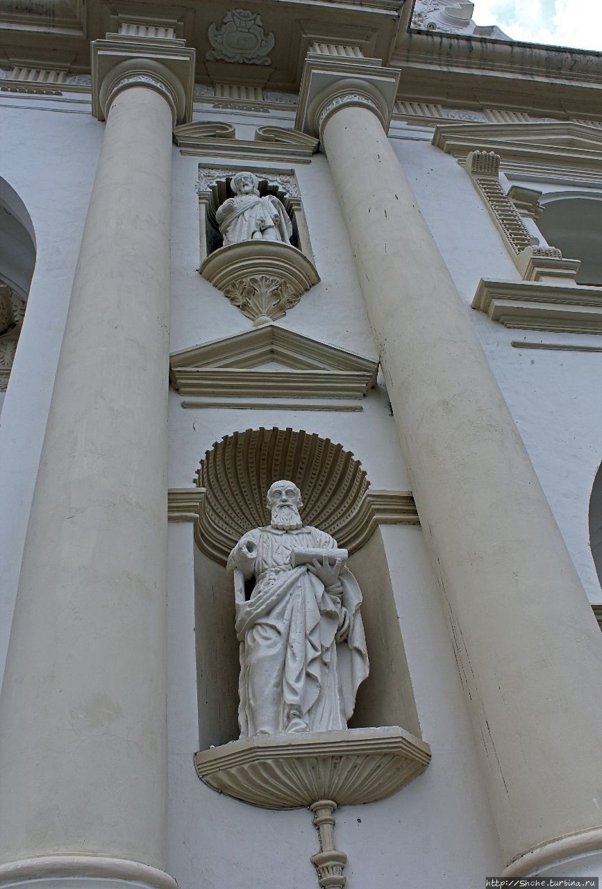 Кафедральный собор в Антигуа, когда руины лучше реставрации