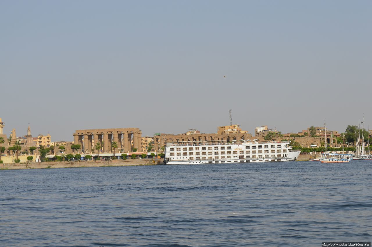 Банановый остров в нагрузку Луксор, Египет