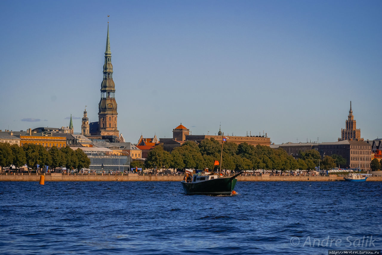 Праздник Риги 2015. парусная регата на Даугаве. Рига, Латвия