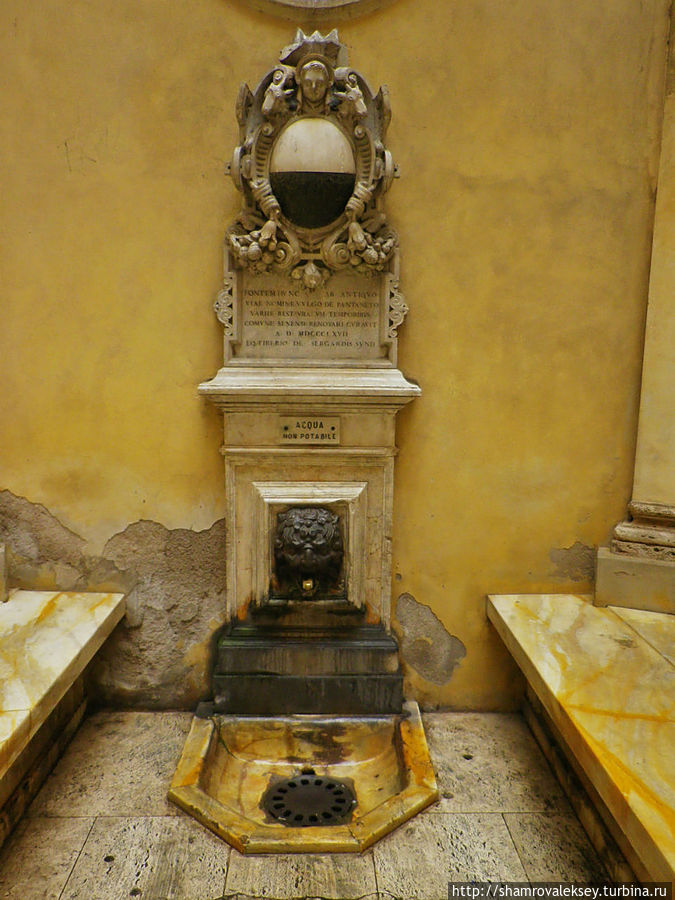 Сиена. Небоскребы средних веков Сиена, Италия