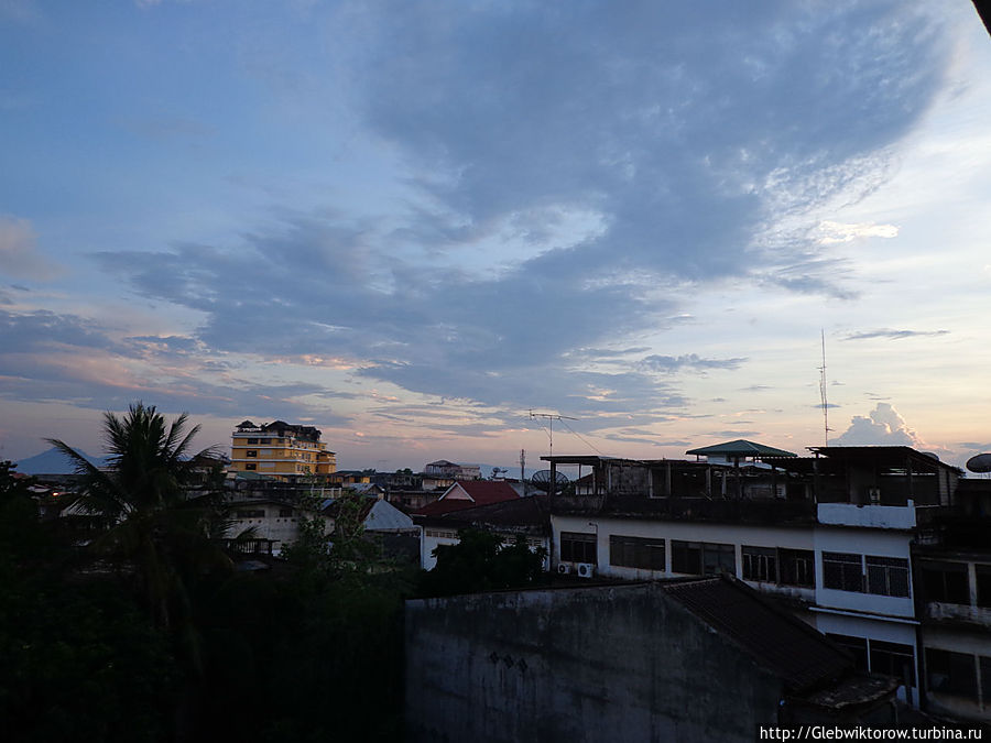 Город Паксе Паксе, Лаос