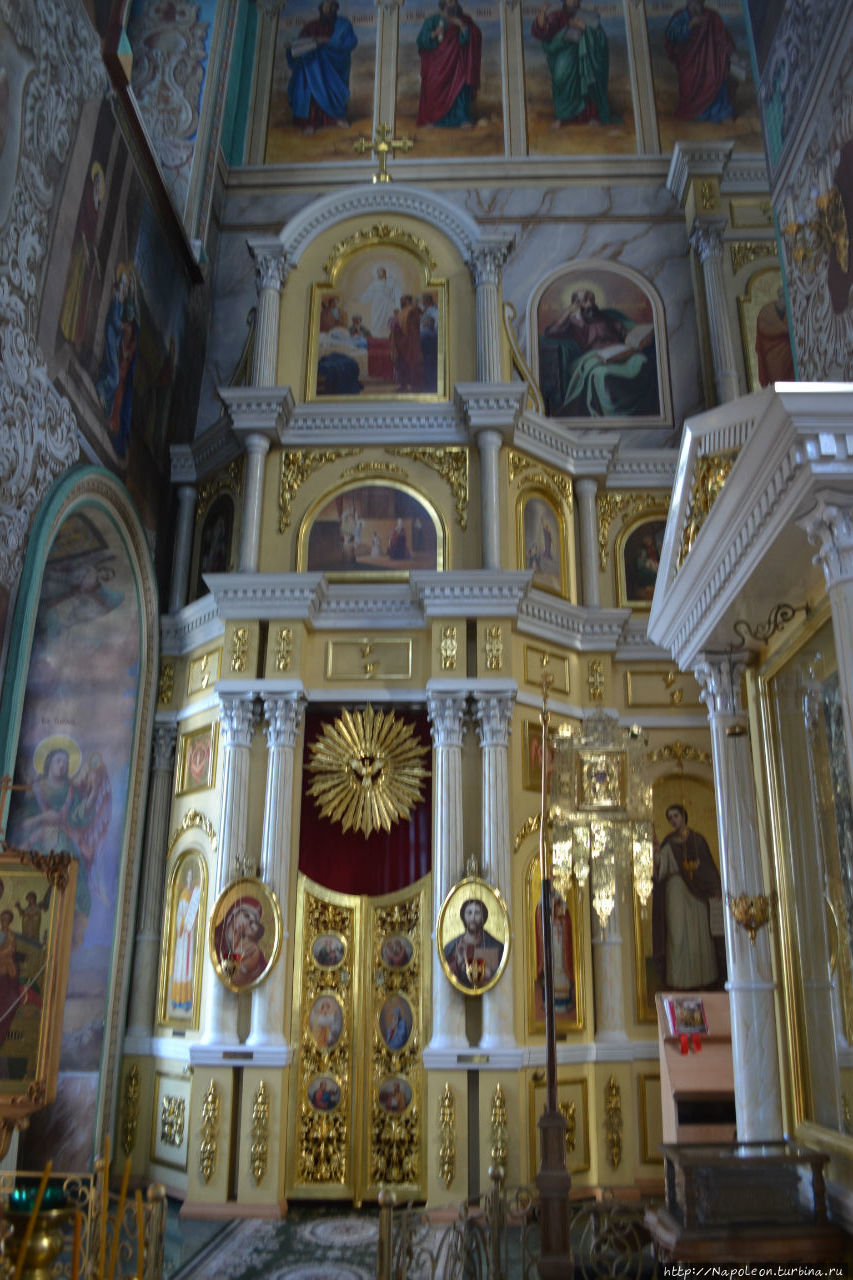 Церковь на берегу Катунки, Россия