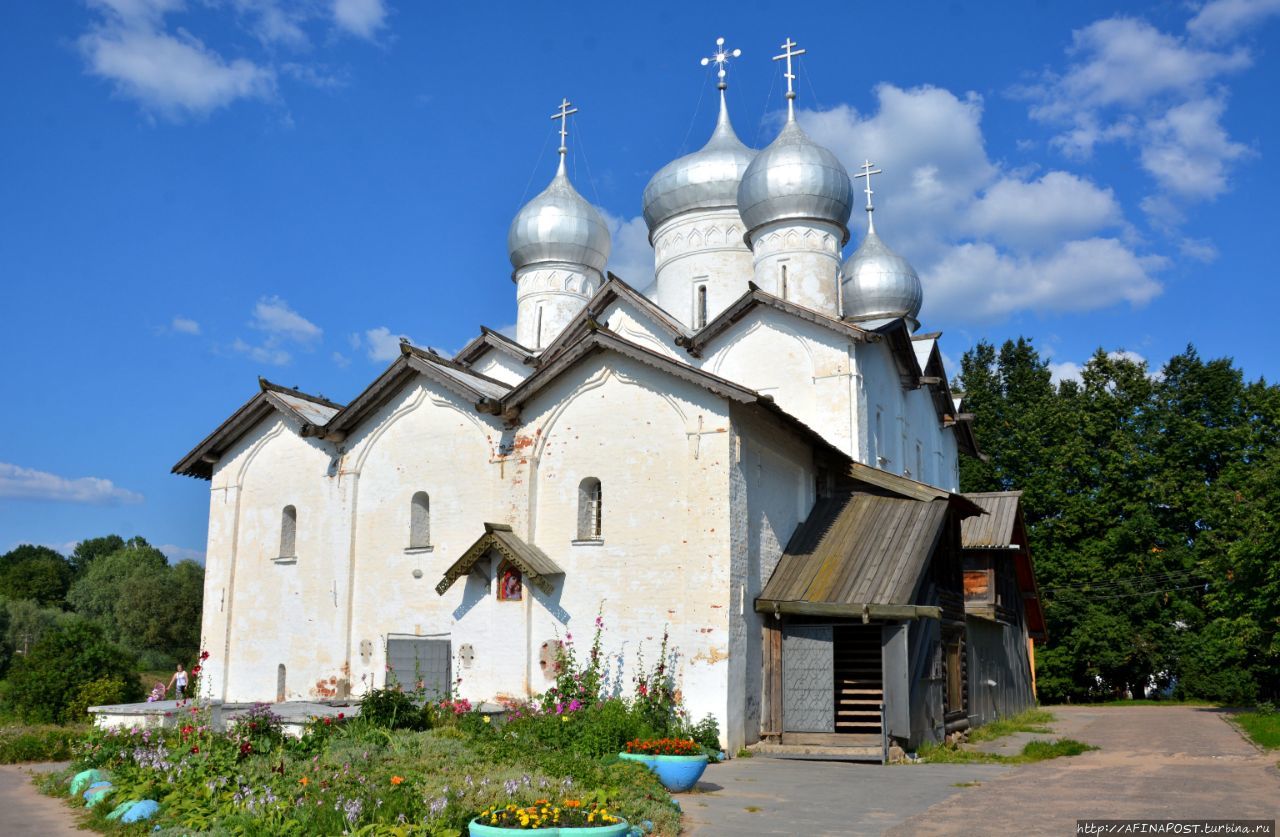 Храм Бориса и Глеба в Плотниках Великий Новгород, Россия