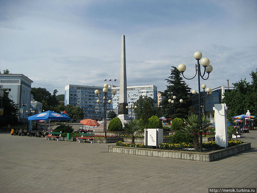 Туапсе завтра. Туапсе 2000. Город Туапсе Краснодарский край площадь. Туапсе в 2000-е годы. Численность города Туапсе 2000 год.