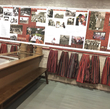 Музей острова Кихну, где представлены в том числе и образцы национального костюма. Местные юбки, сделанные вручную, популярный сувенир для туристов