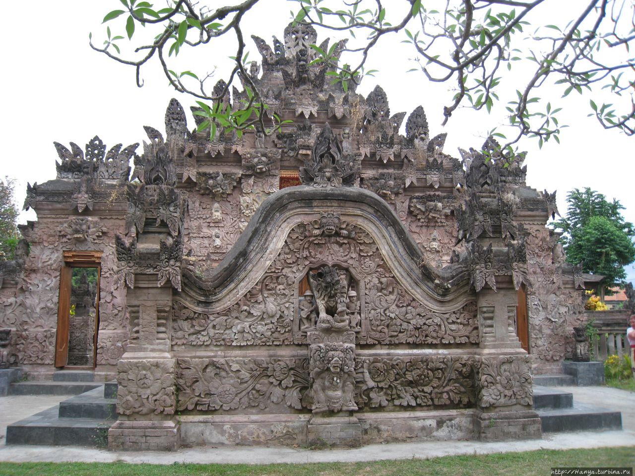 Храм Pura Beji - «очищение святой водой». Ч. 63