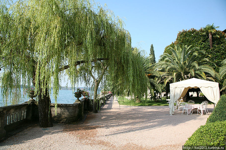 Прерасный отель на оз.Гарда Озеро Гарда, Италия