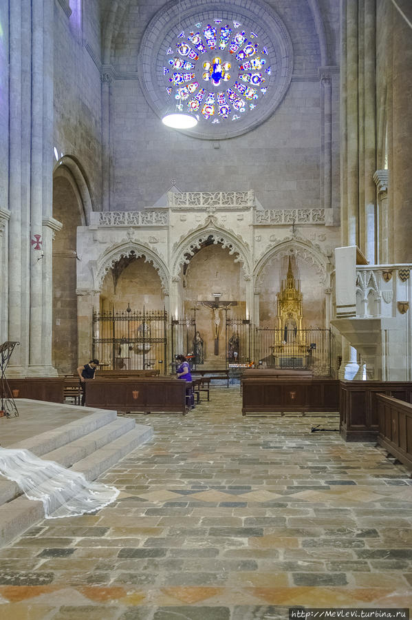 Внутри собора в Таррагоне Таррагона, Испания
