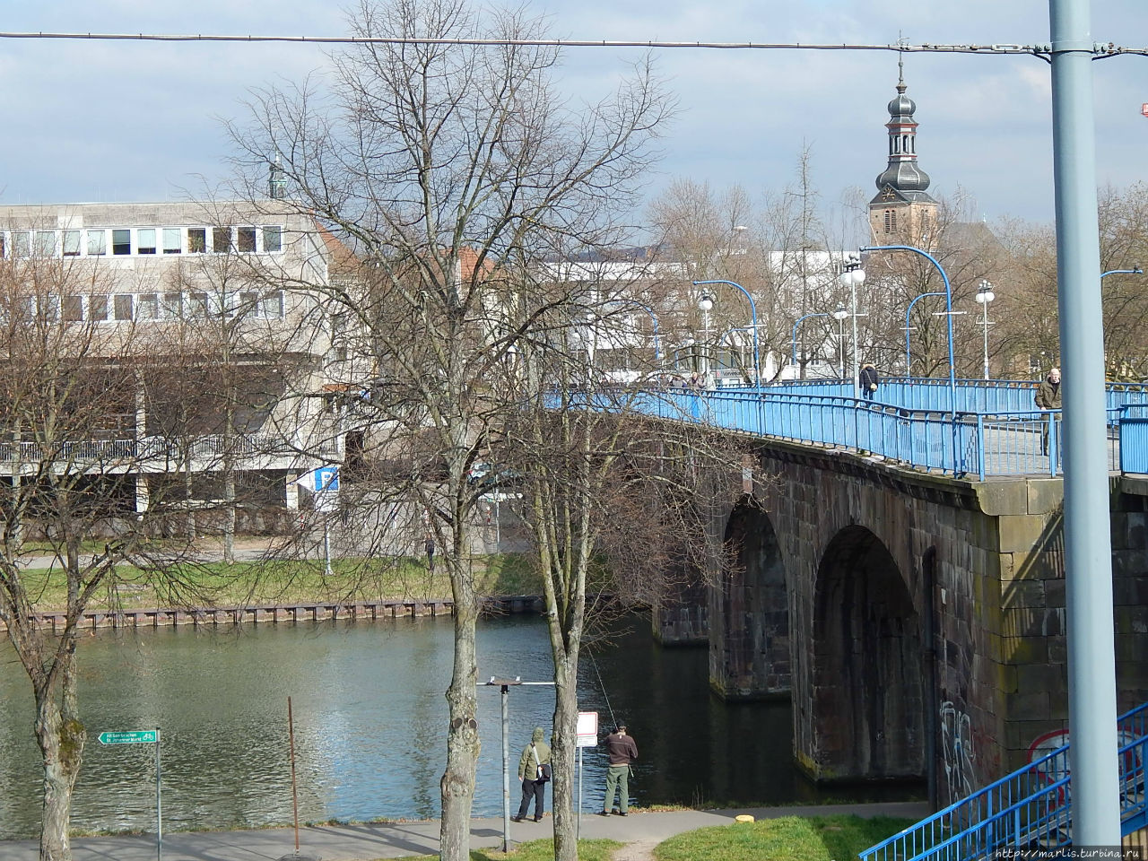 Саарбрюкен. Oстановка на пути в Париж Саарбрюккен, Германия