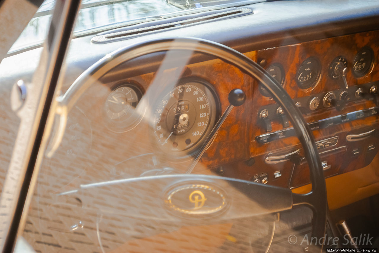 Автомобили, представленные на выставке «WEDDING DAY» Рига, Латвия