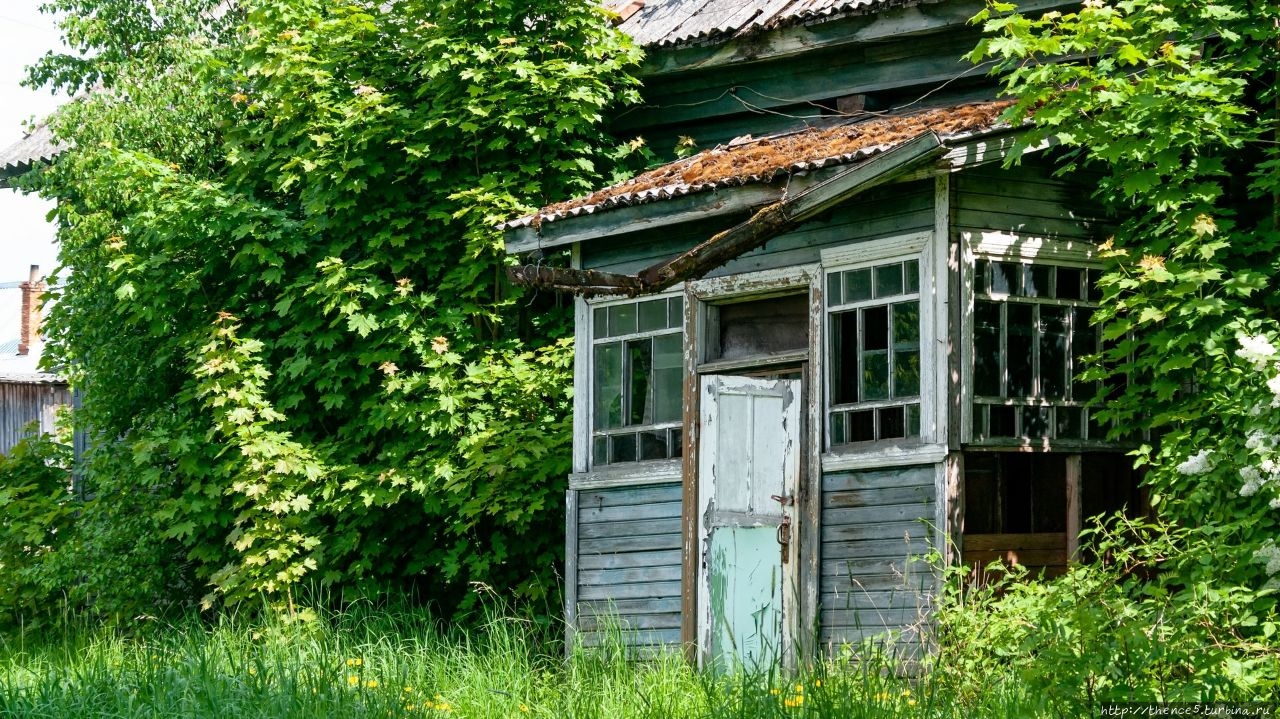 Посёлок Вознесенье на реке Свирь Вознесенье, Россия