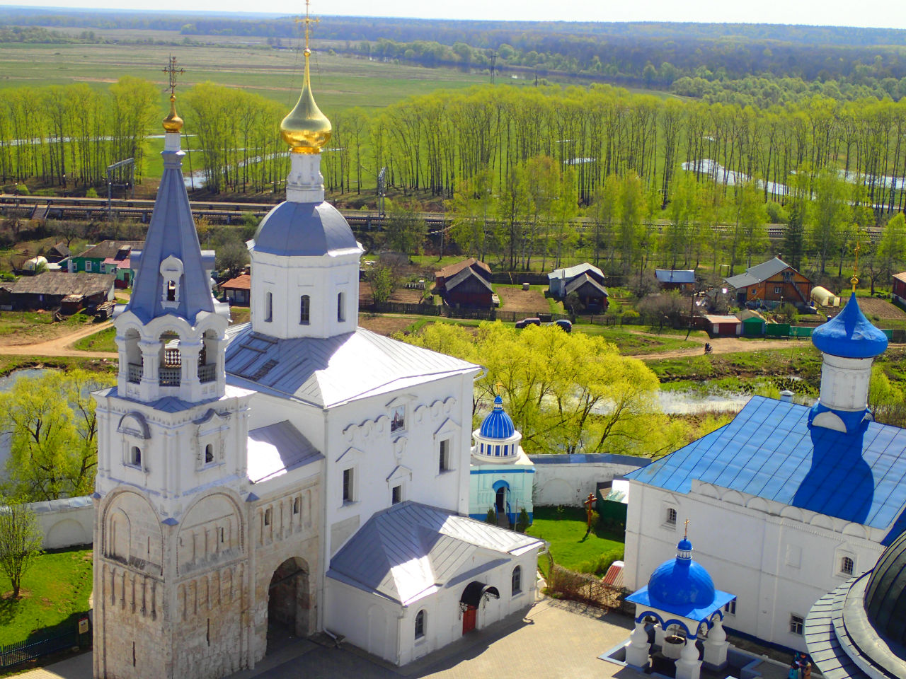 Свято-Боголюбский монастырь. Храм Покрова на Нерли. Чудо... Владимир, Россия