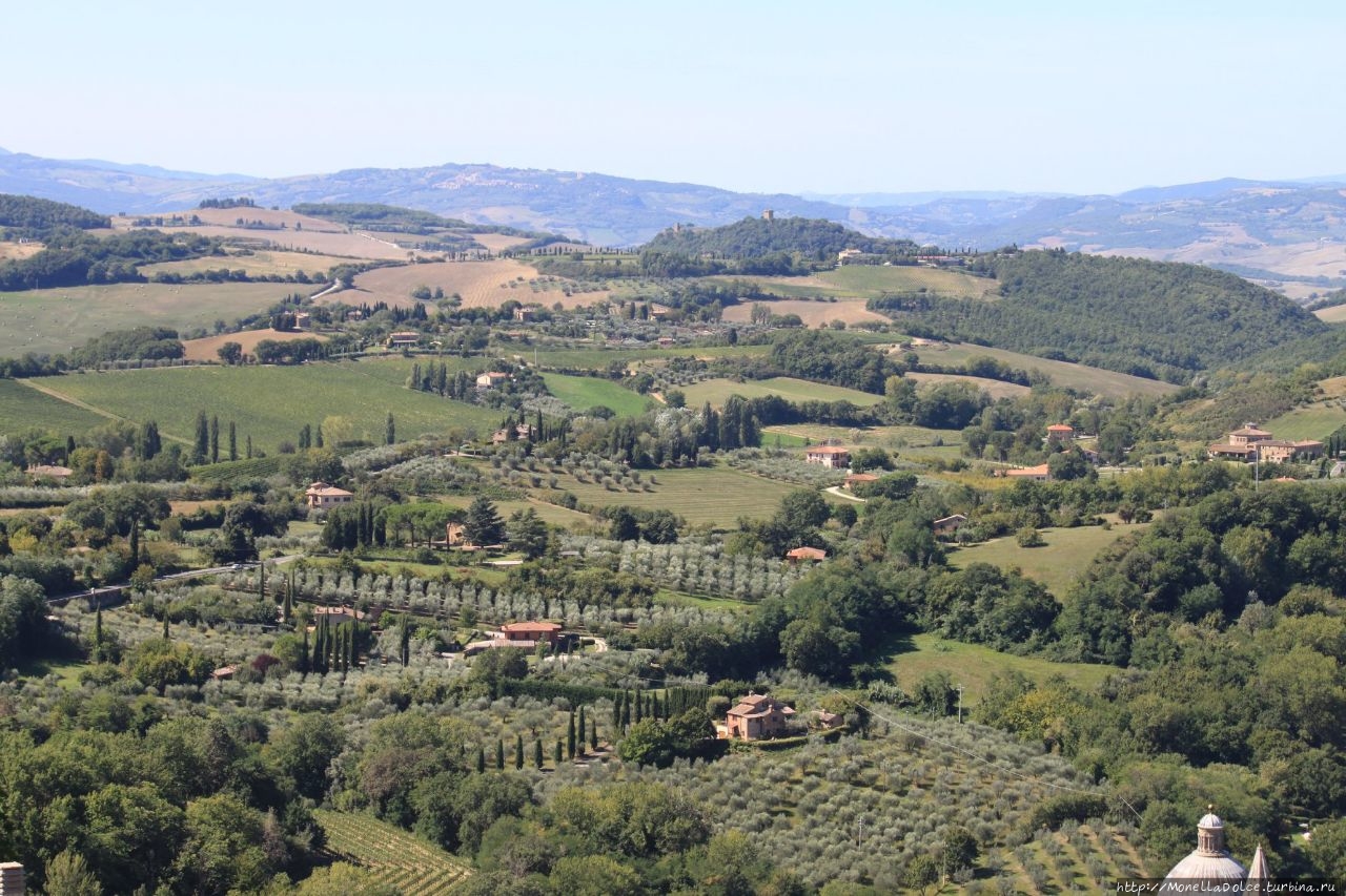 Путешествие в городе Montepulciano, июль 2020 Монтепульчано, Италия