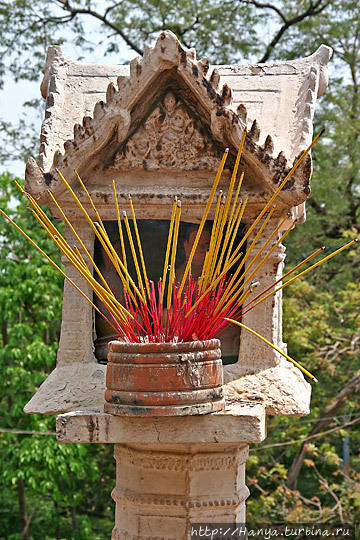 Ват Пном, или Храм на горе. Дом духов. Фото из интернета