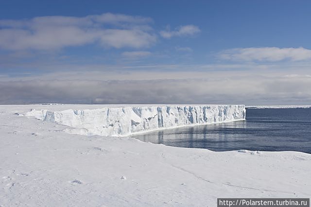 Вид с ледника Атка Айспорт, Антарктида