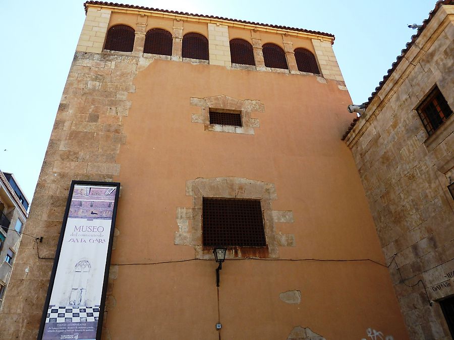 Музей монастыря Св. Клары Саламанка, Испания