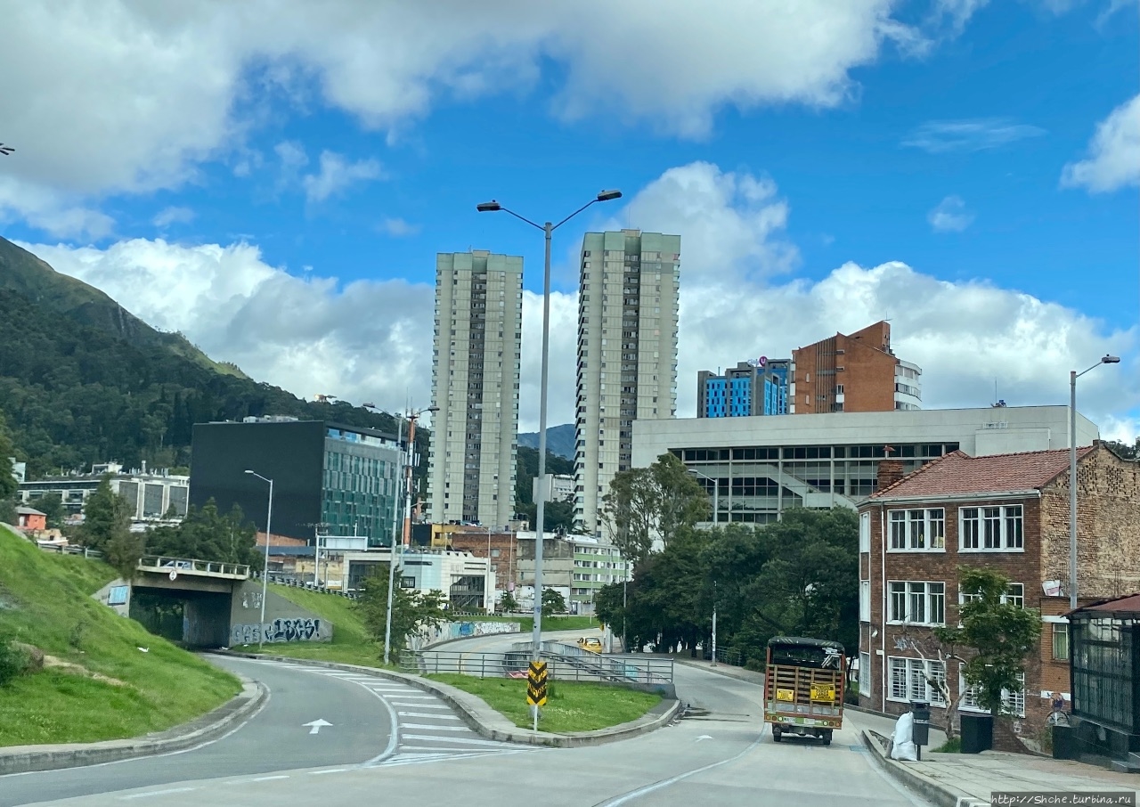 Башня Бисентенарио Богота, Колумбия