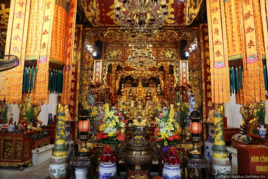 Пагода на одном столбе и Храм Ханой, Вьетнам