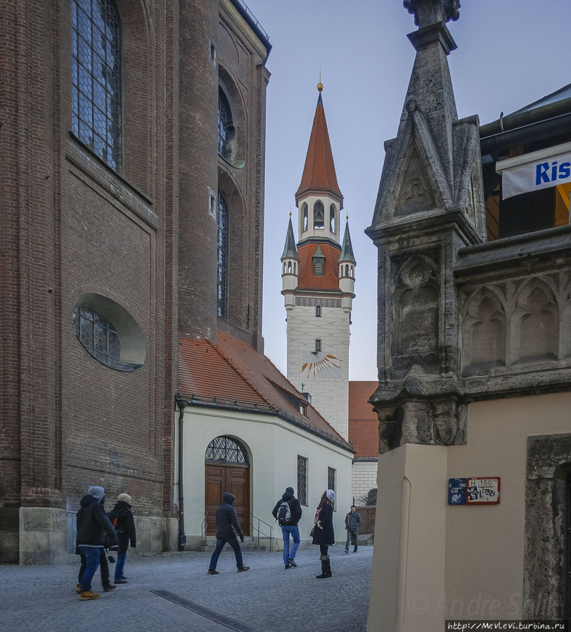 Церковь Святого Петра (нем. St. Peter) Мюнхен, Германия