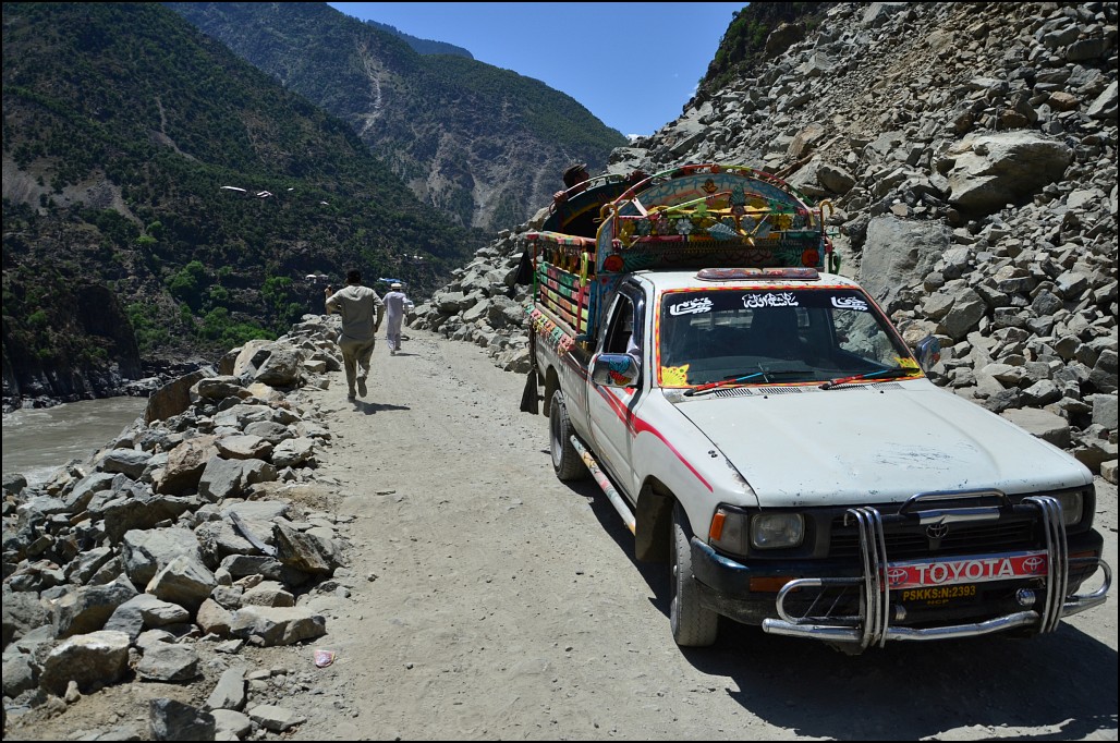 Ж Гилгит, Пакистан