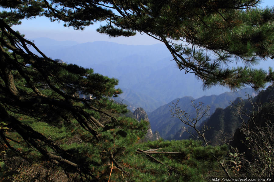 Поход в горы Хуаншань и страх высоты. Хуаншань, Китай