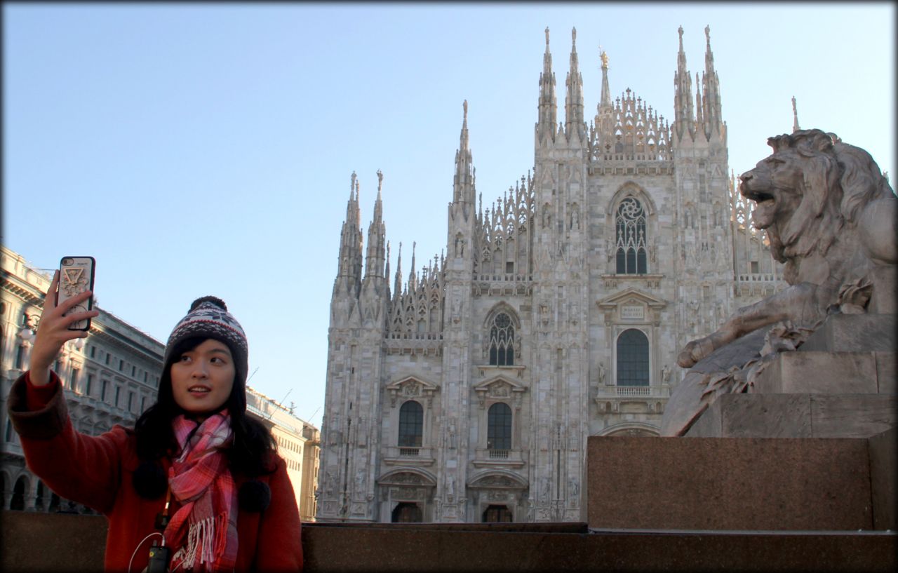Фрагментарный Милан Милан, Италия