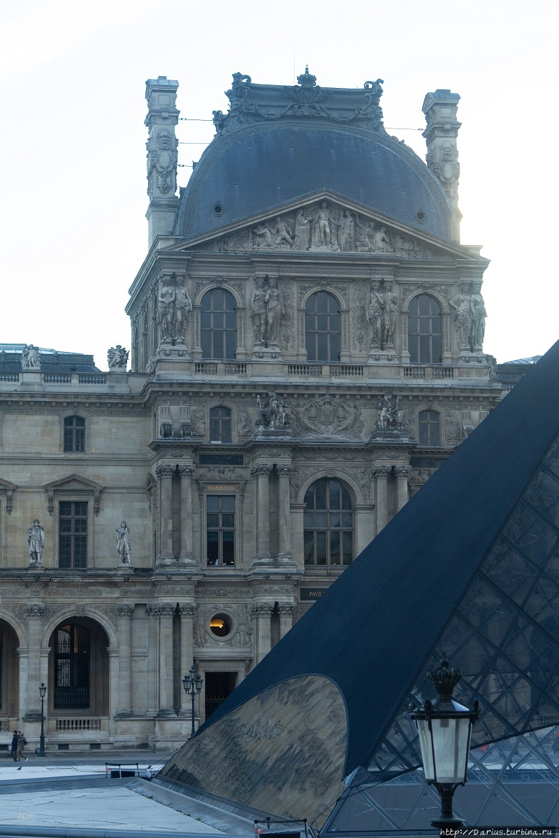 Париж — Лувр, Музей Париж, Франция