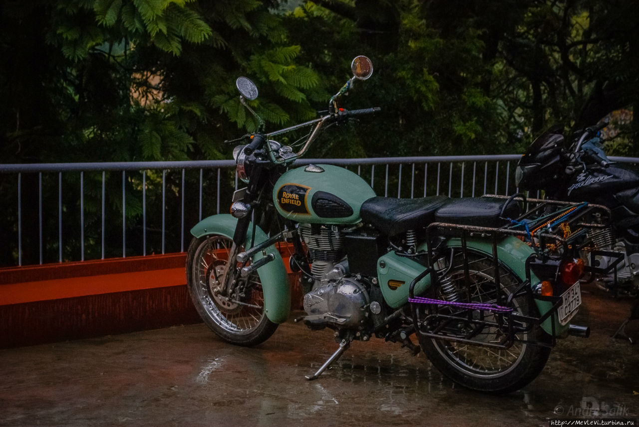 Озеро в Ревалсаре, Индия Штат Химачал-Прадеш, Индия