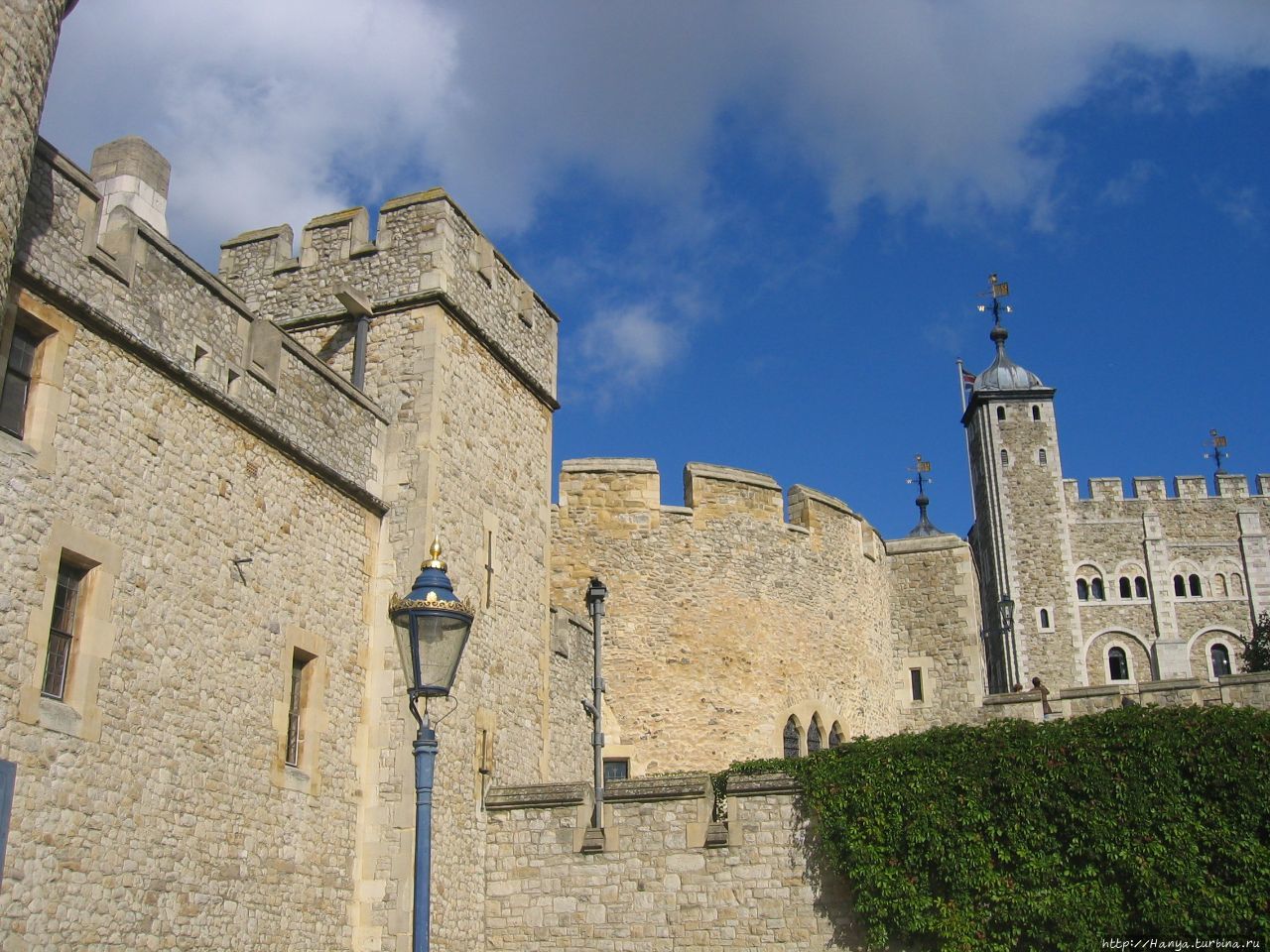 Лондонский Тауэр. Вид на 