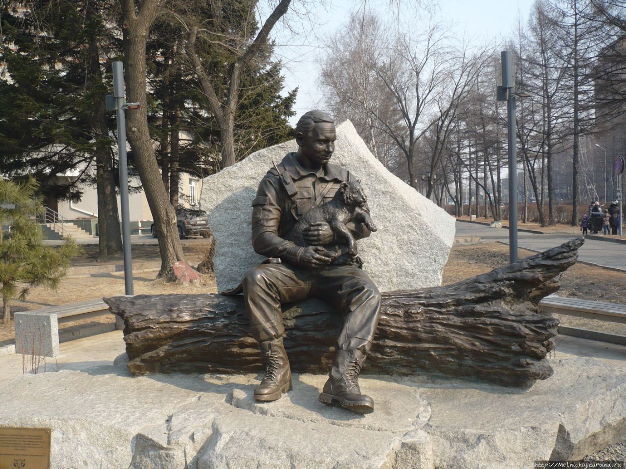 Памятник егерю / Jaeger Monument