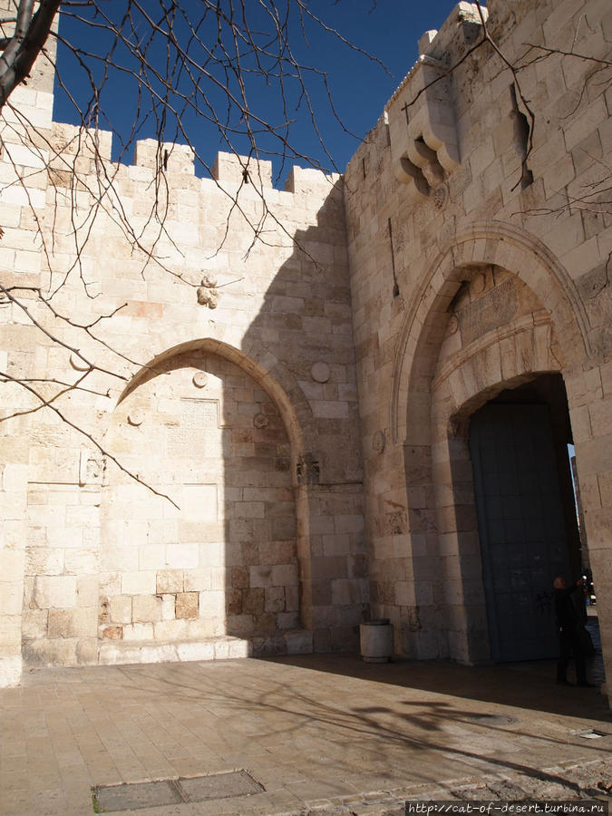 А это собственно ворота. Яффские ворота. Иерусалим, Израиль