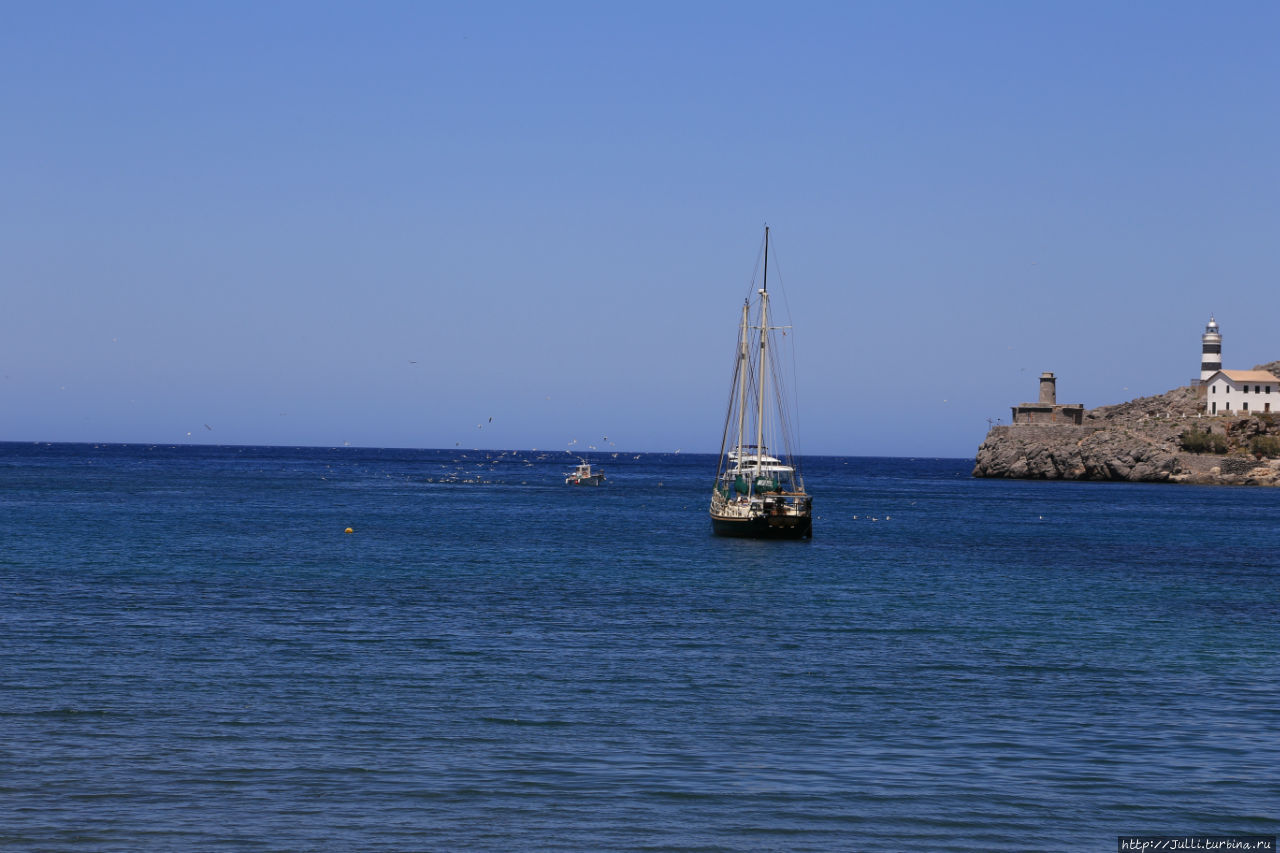 Порт Соллер и романтика Вальдемоссы Пальма-де-Майорка, остров Майорка, Испания