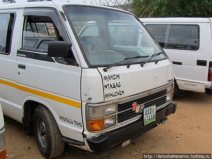Маршрут часто пишут прямо на кузове Манзини, Свазиленд
