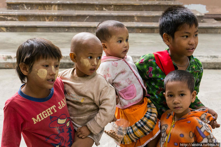 Бирманские детишки Мьянма