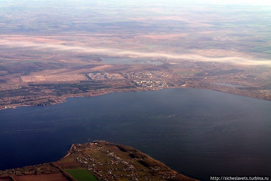 Чуден Днепр с высоты перелета Киев-Днепропетровск Днепр, Украина