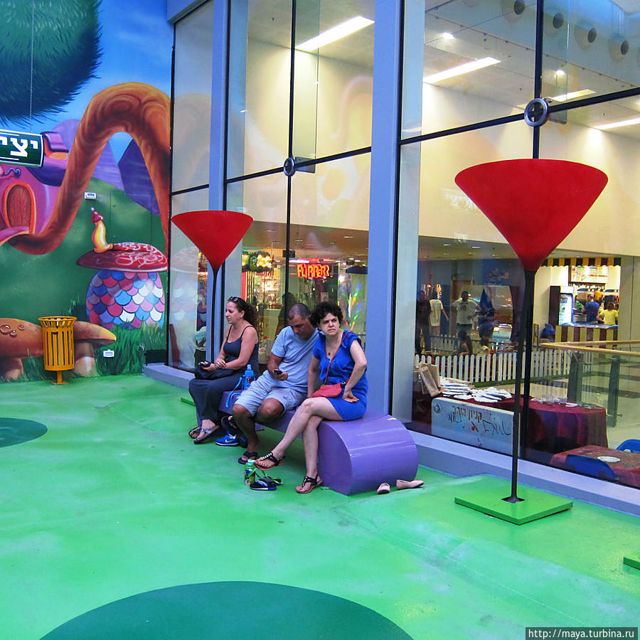 О детской площадке Ришон-ле-Цион, Израиль