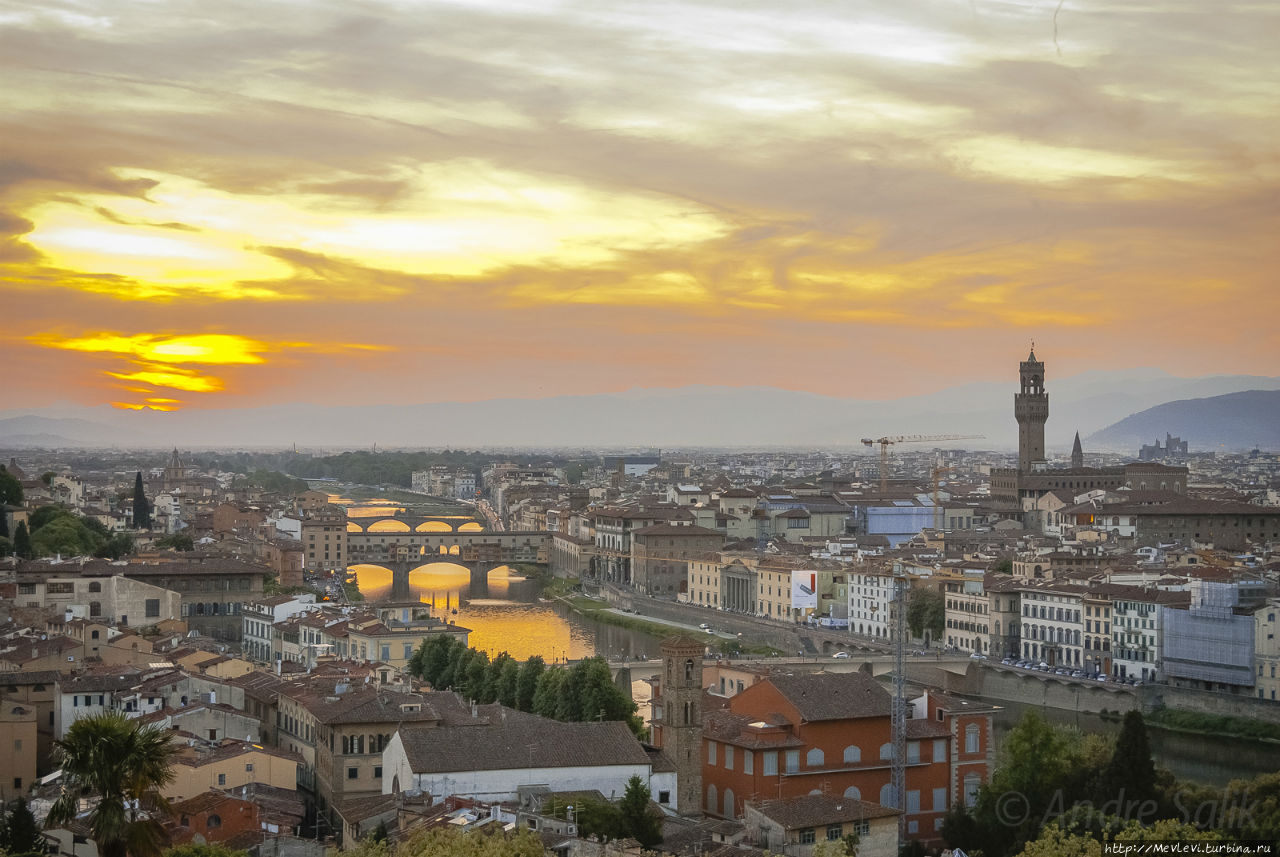 Площадь Микельанжело Флоренция, Италия