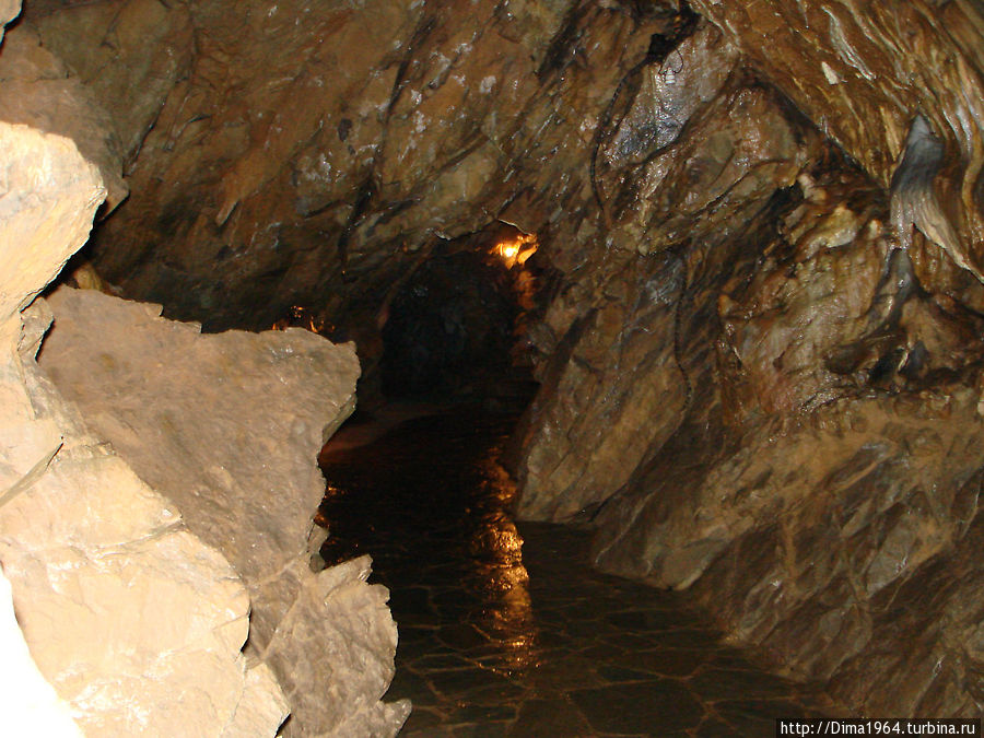 Чудесная пещера Динан, Бельгия