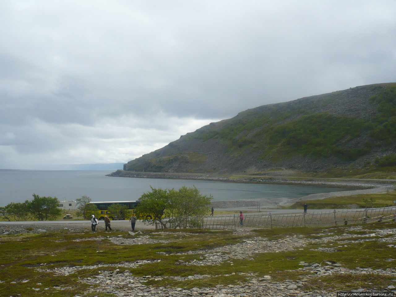 Маленькая остановка на побережье Порсангенфьорда Репвог, Норвегия