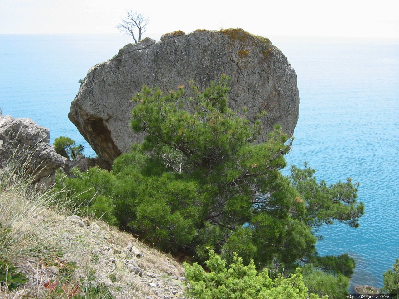 скала, со странным названием топорик Республика Крым, Россия